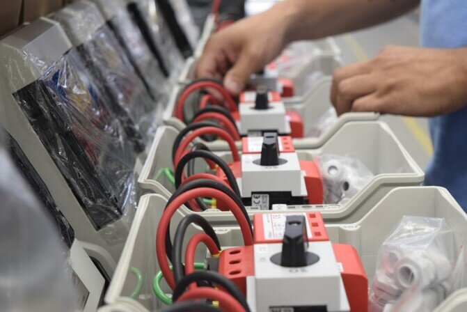 IMPIANTI ELETTRICI AMADUCCI